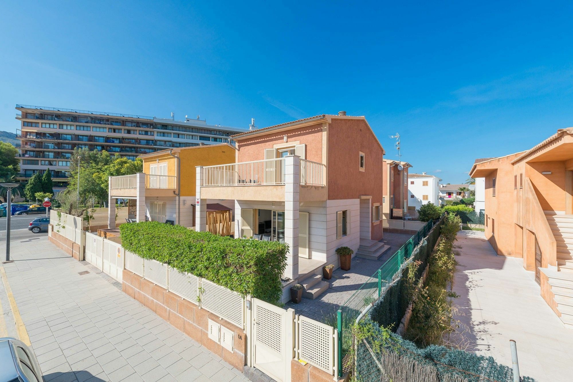 Iuca Villa *